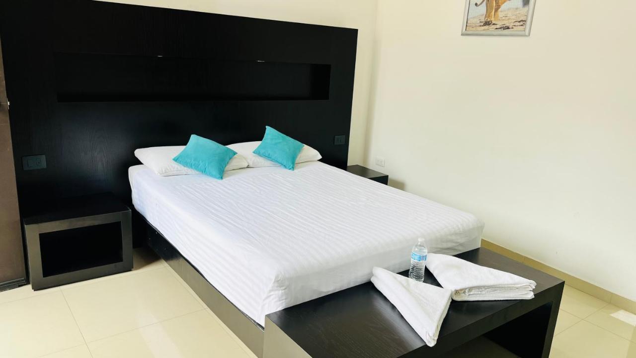 Hotel Villa Pralaya Хьютепек Экстерьер фото