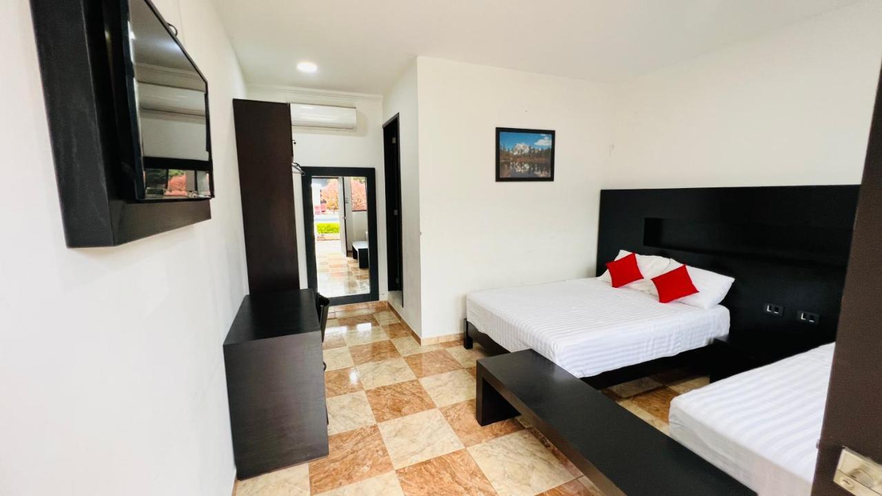 Hotel Villa Pralaya Хьютепек Экстерьер фото